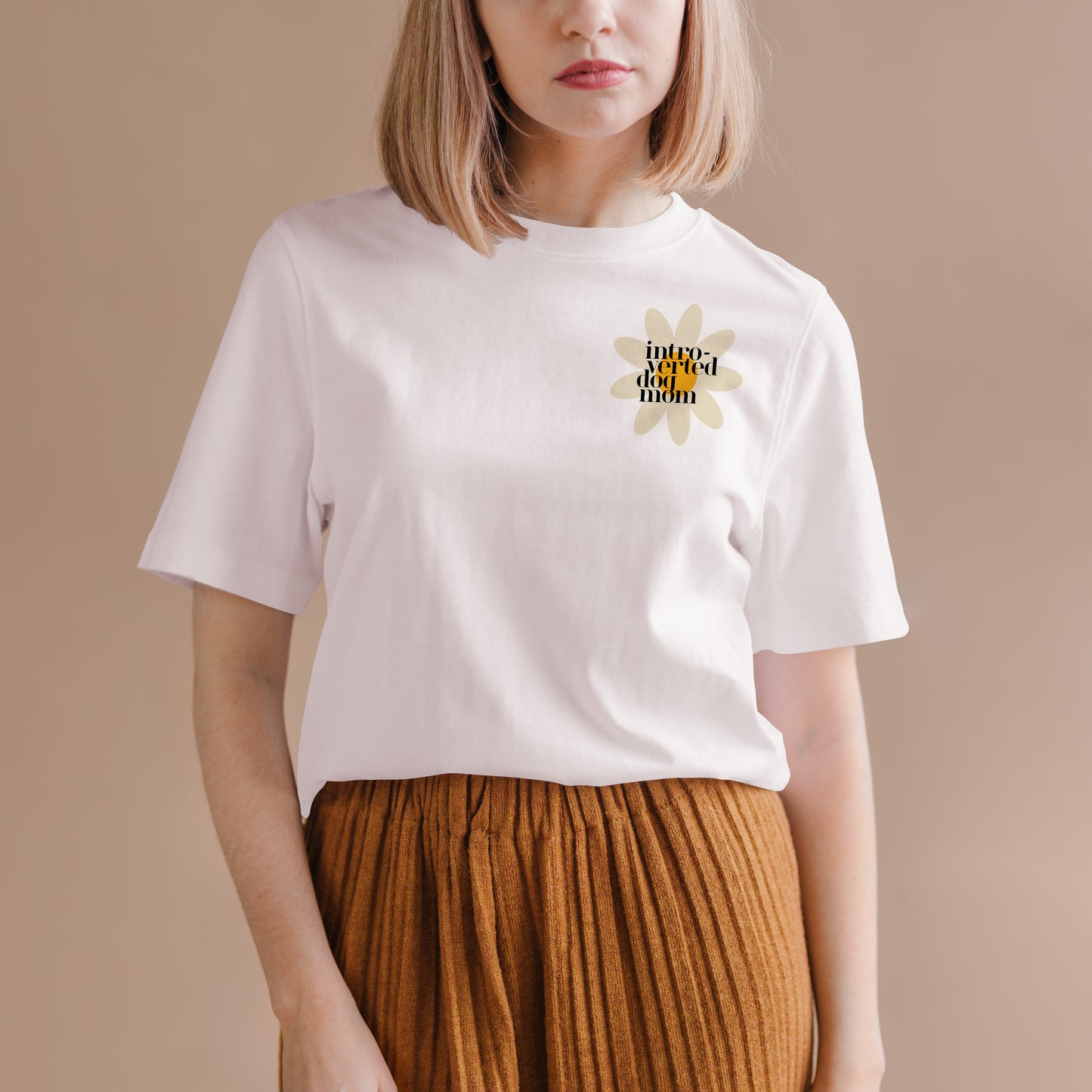 Introverted Dog Mom Short Sleeve Tee