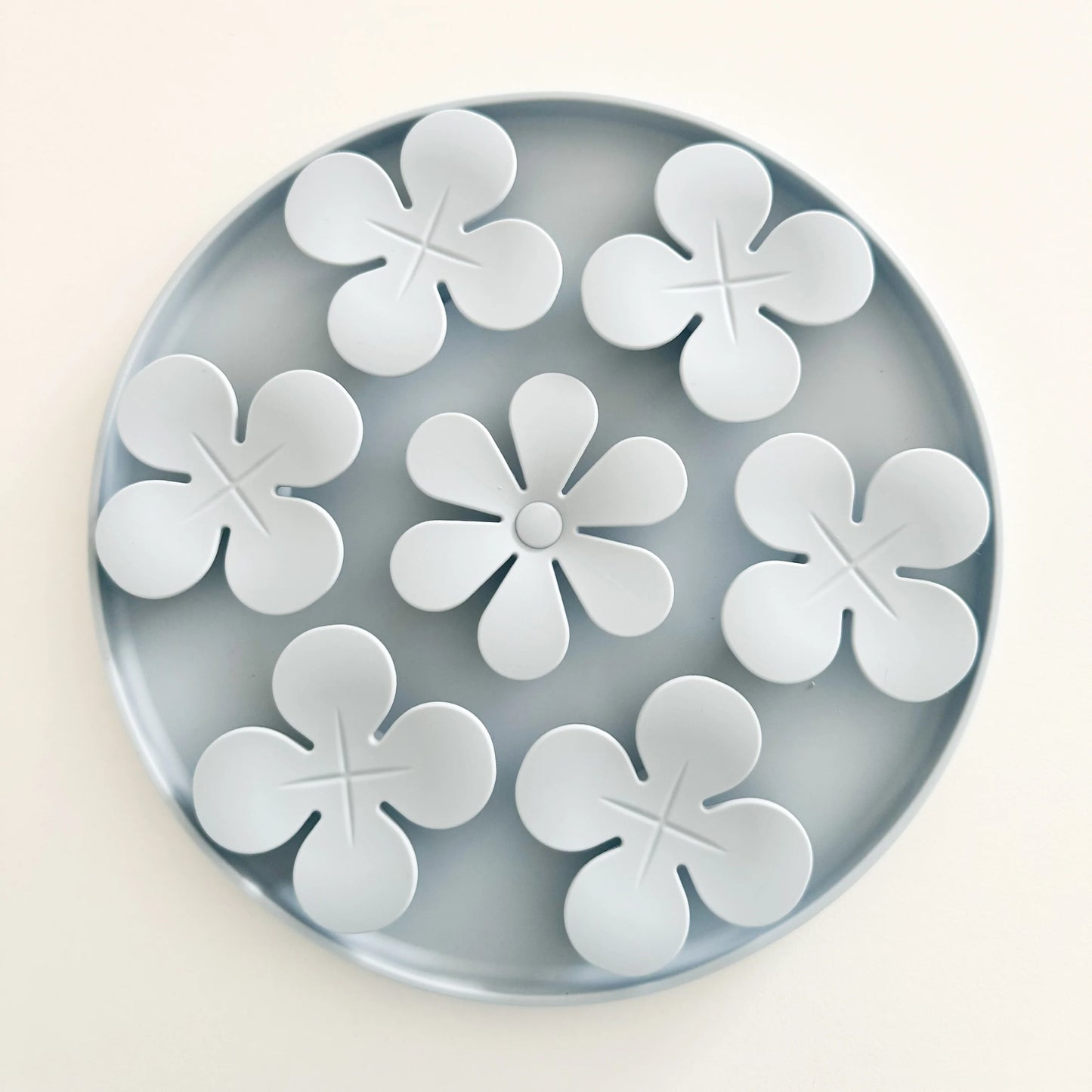 Furlou Snuffle Mat Flowers